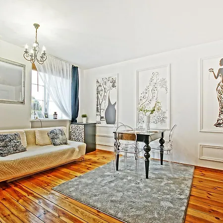Apartament Starogdanski 9 公寓 *